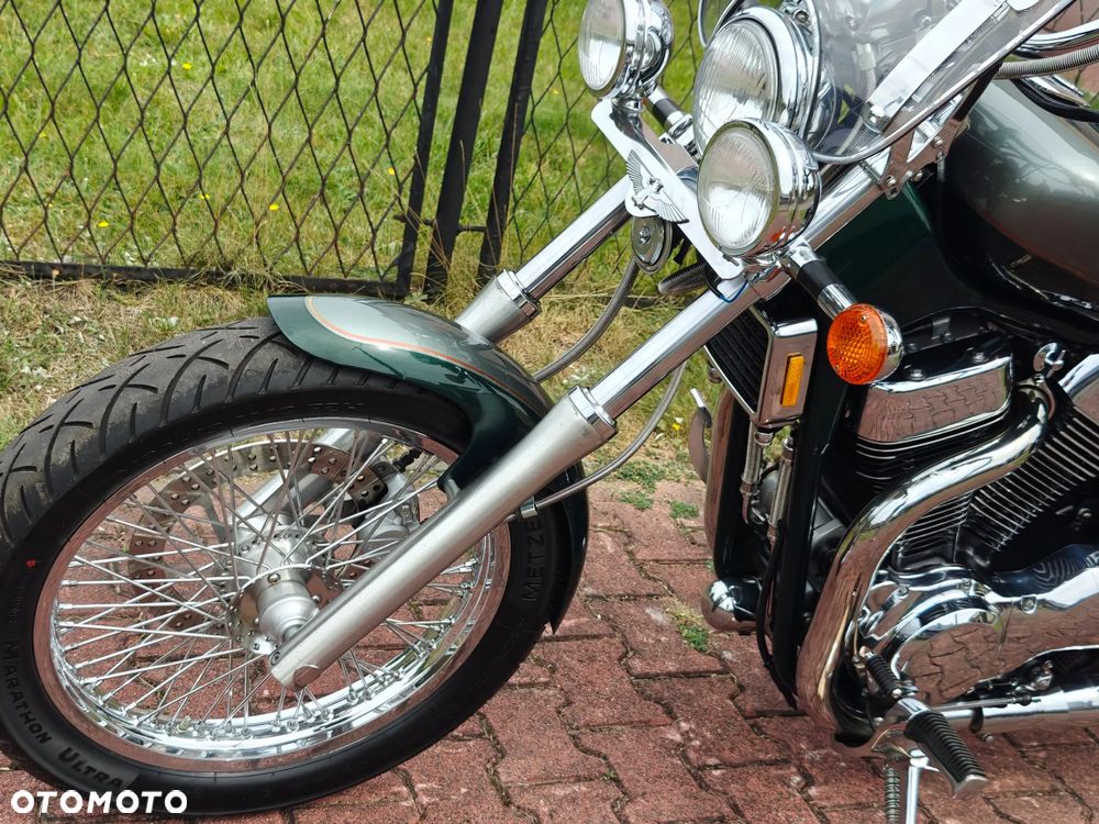 Suzuki Intruder - 14