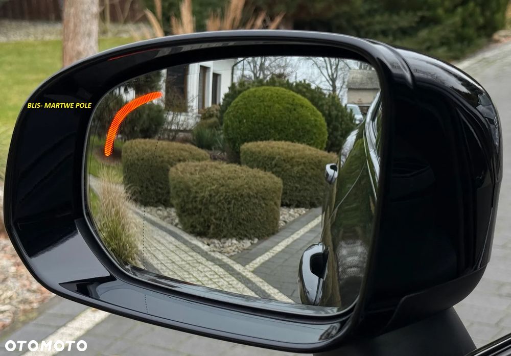 Volvo XC 60 B4 D Plus Dark - 30