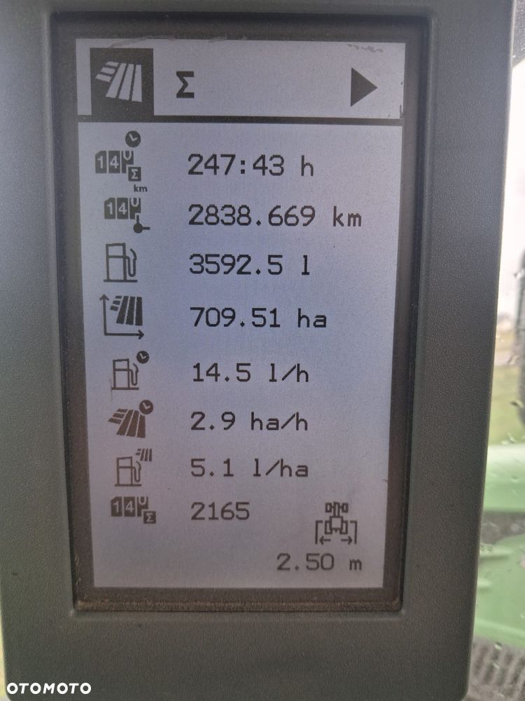Claas Axion 830 - 10