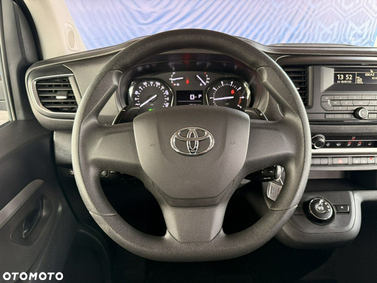 Toyota Proace Verso - 24