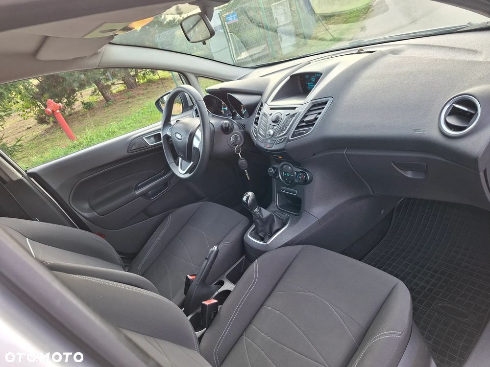 Ford Fiesta 1.0 EcoBoost Titanium - 6