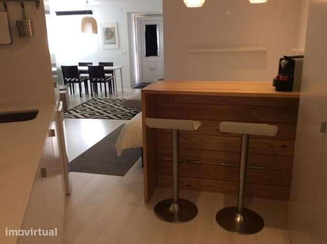 Apartamento T0, Praça da Alegria, Lisboa - Grande imagem: 2/9