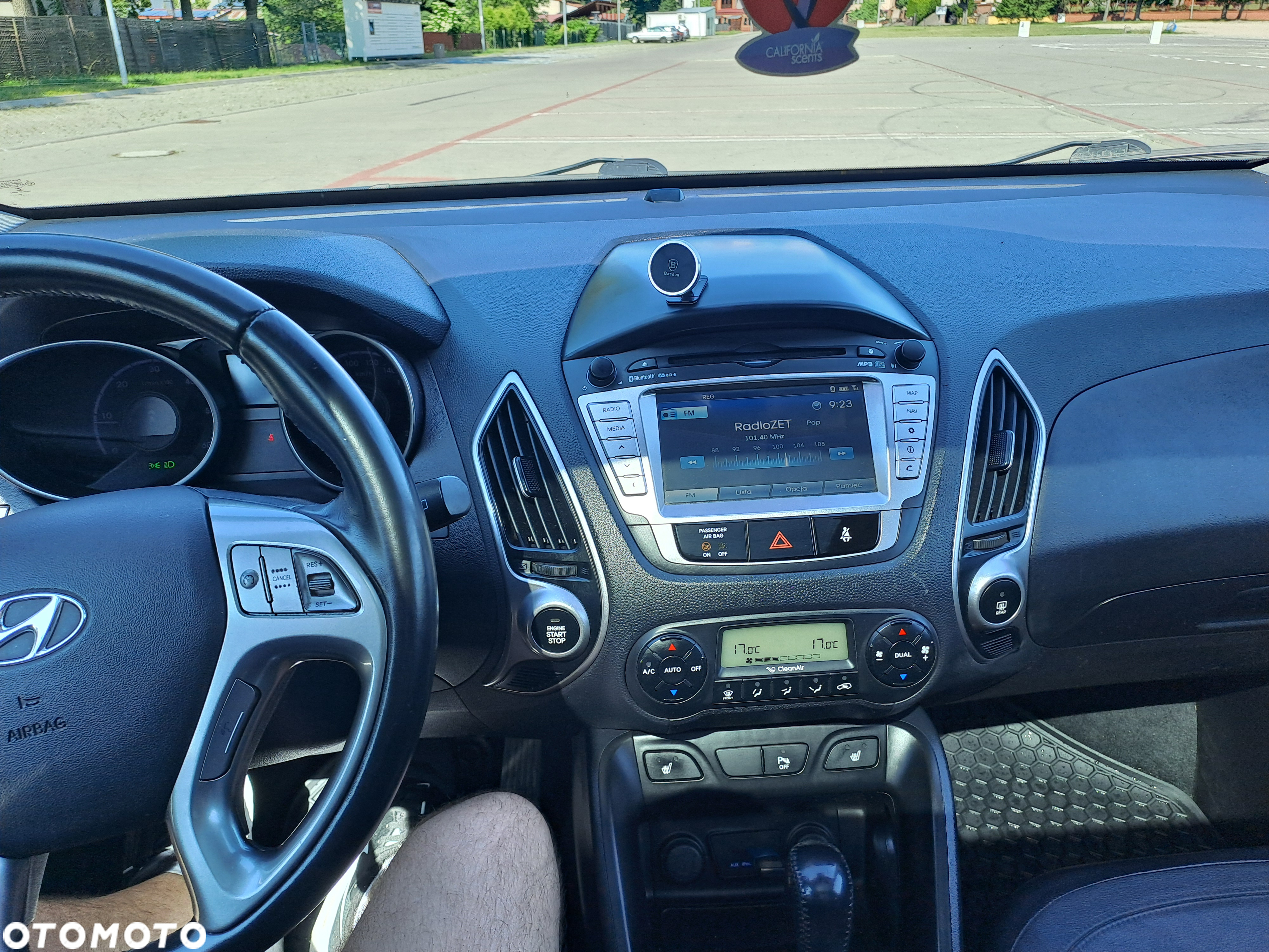 Hyundai ix35 - 23