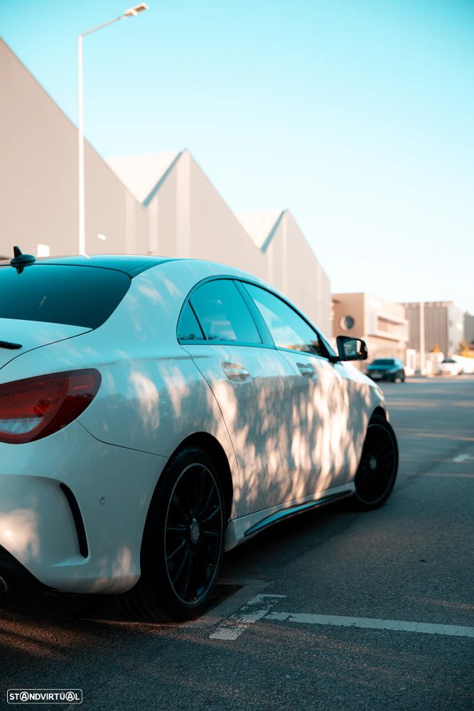 Mercedes-Benz CLA 200 - 16