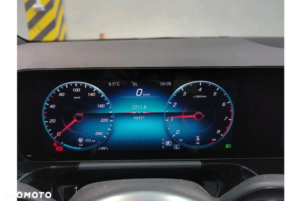Mercedes-Benz GLA - 6