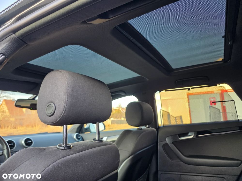 Audi A3 Sportback 2.0 TDI S line Sportpaket plus - 21