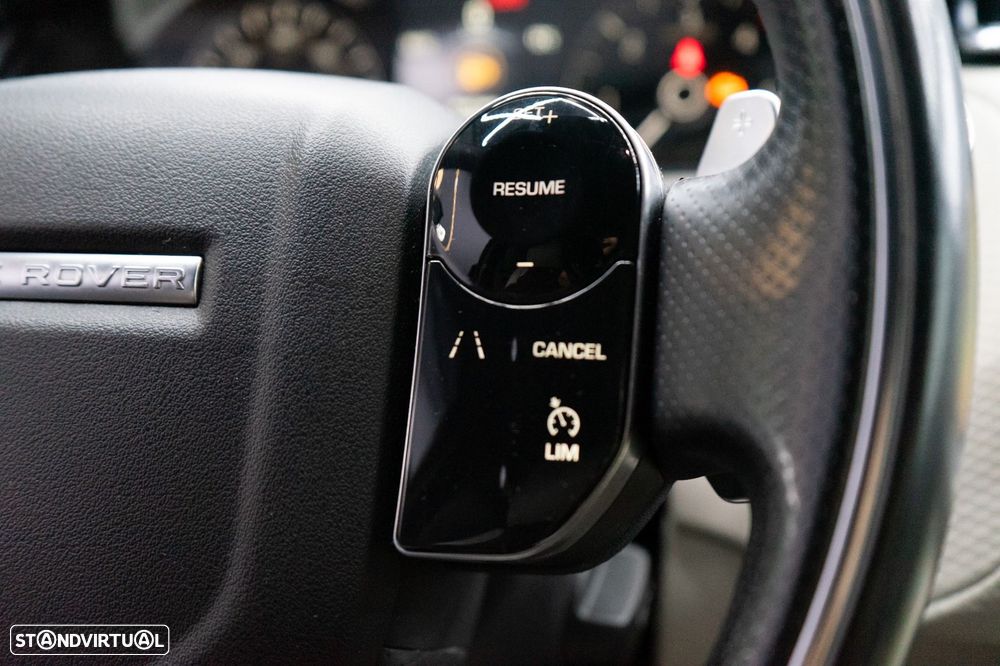 Land Rover Range Rover Velar 2.0d R-Dynamic HSE - 46