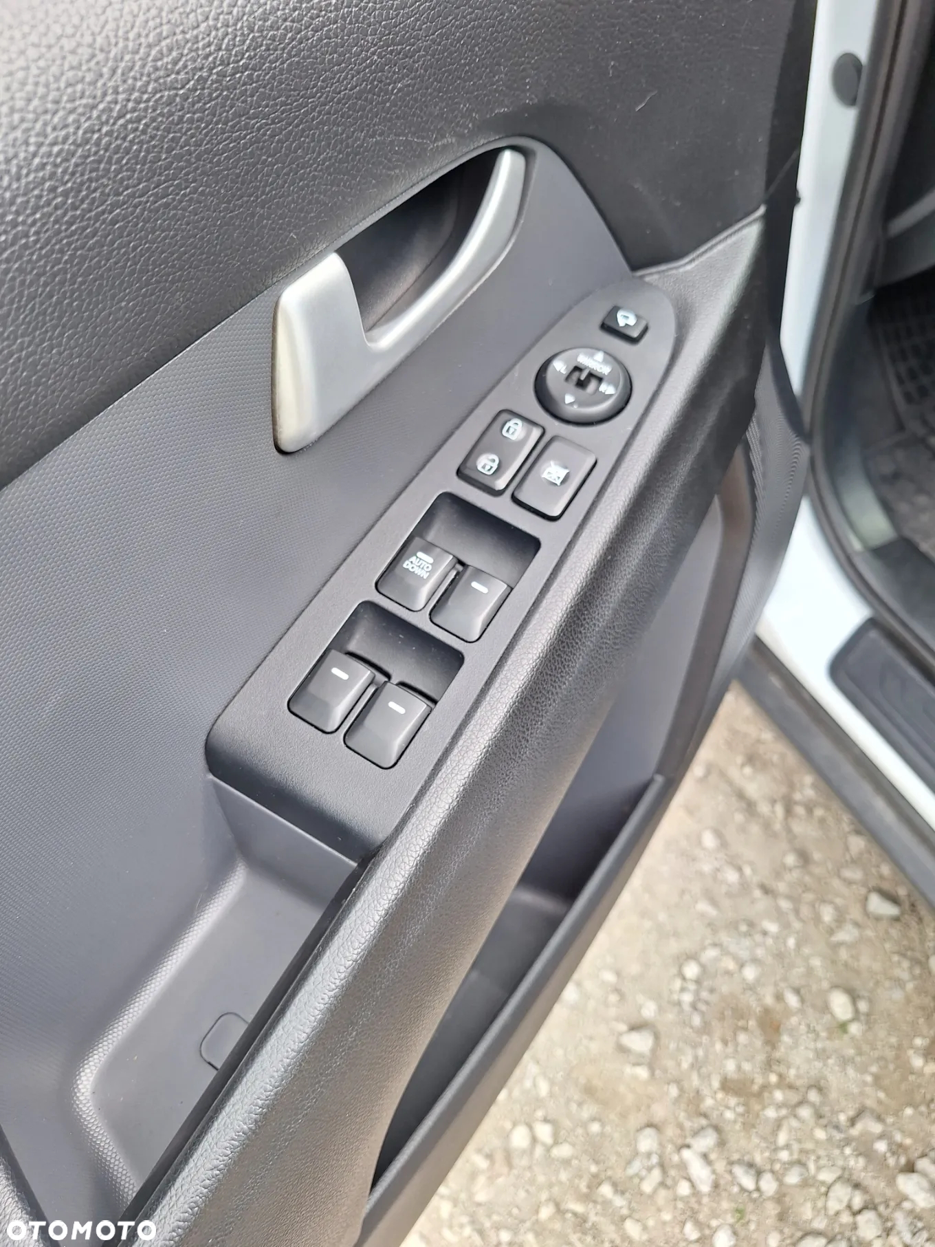 Kia Sportage 2.0 GDI L 2WD - 17