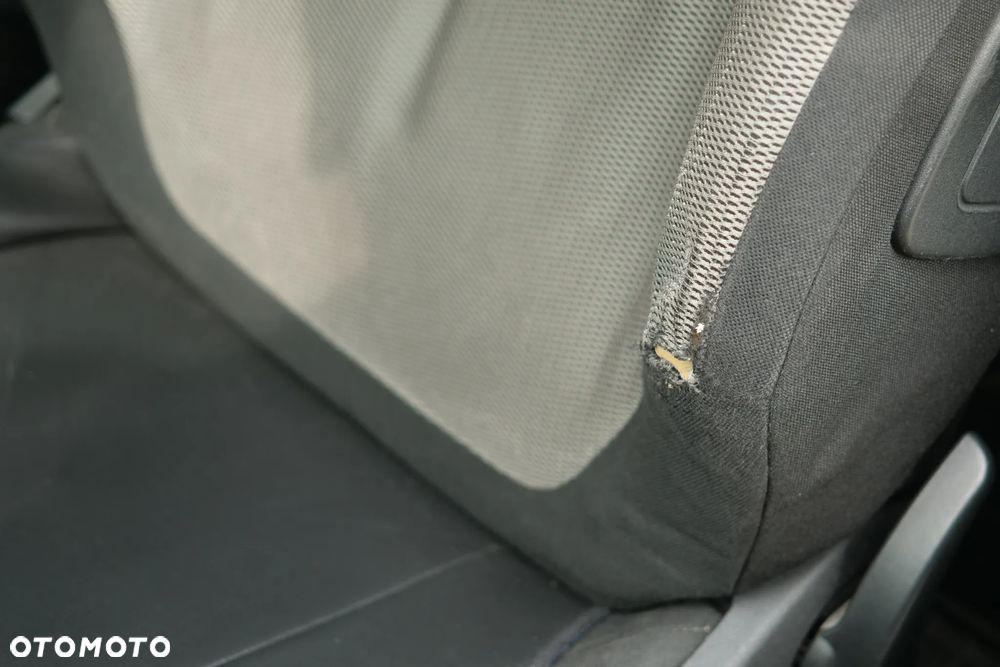 Citroën C4 1.6 16V VTR - 18