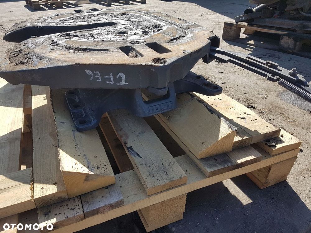 SIODŁO JOST 150mm DAF XF 106 CF EURO 6 - 6