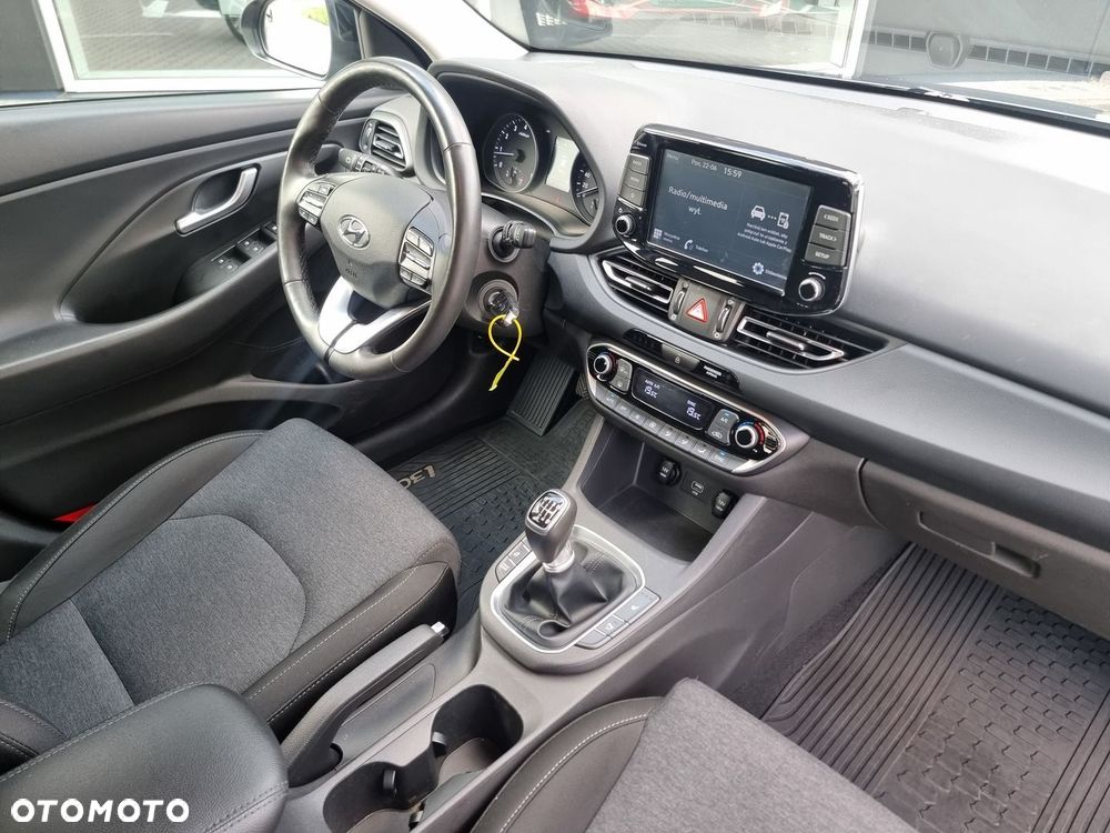 Hyundai i30 1.5 T-GDI 48V Smart - 18