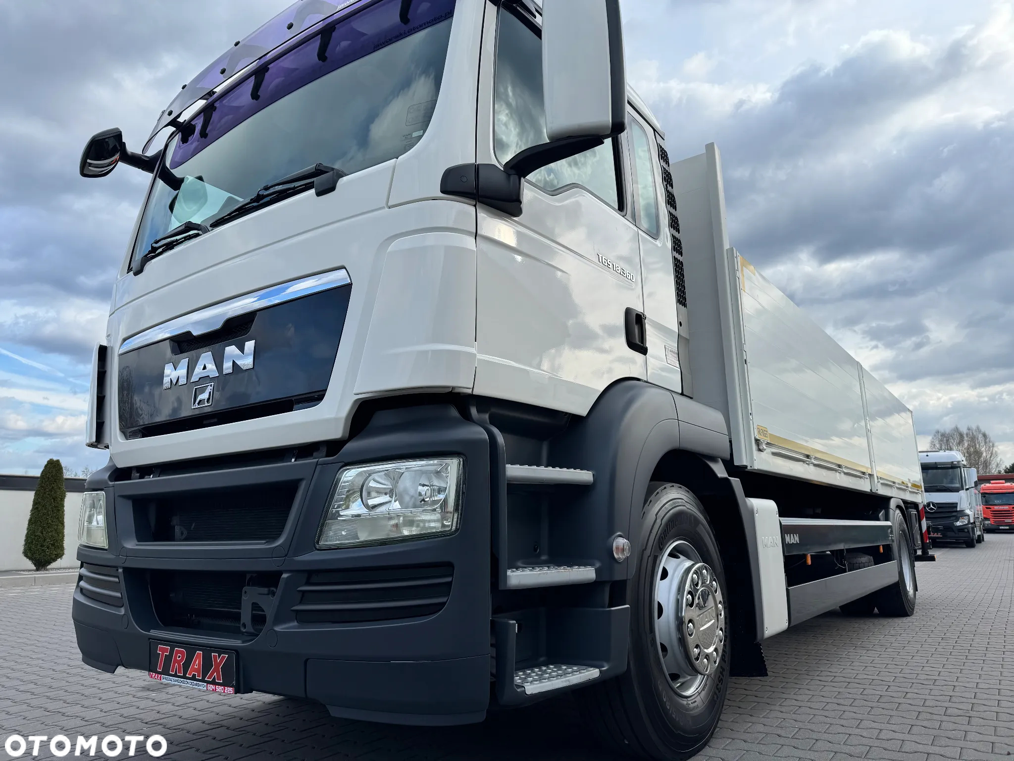 MAN TGS 18.360 4x2 z HDS PALFINGER, MANUAL, DMC 18 T - 18