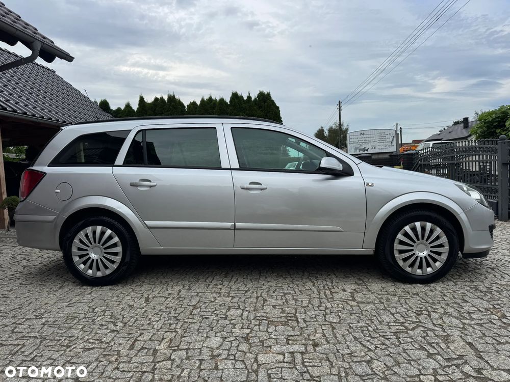 Opel Astra 1.8 Njoy - 4