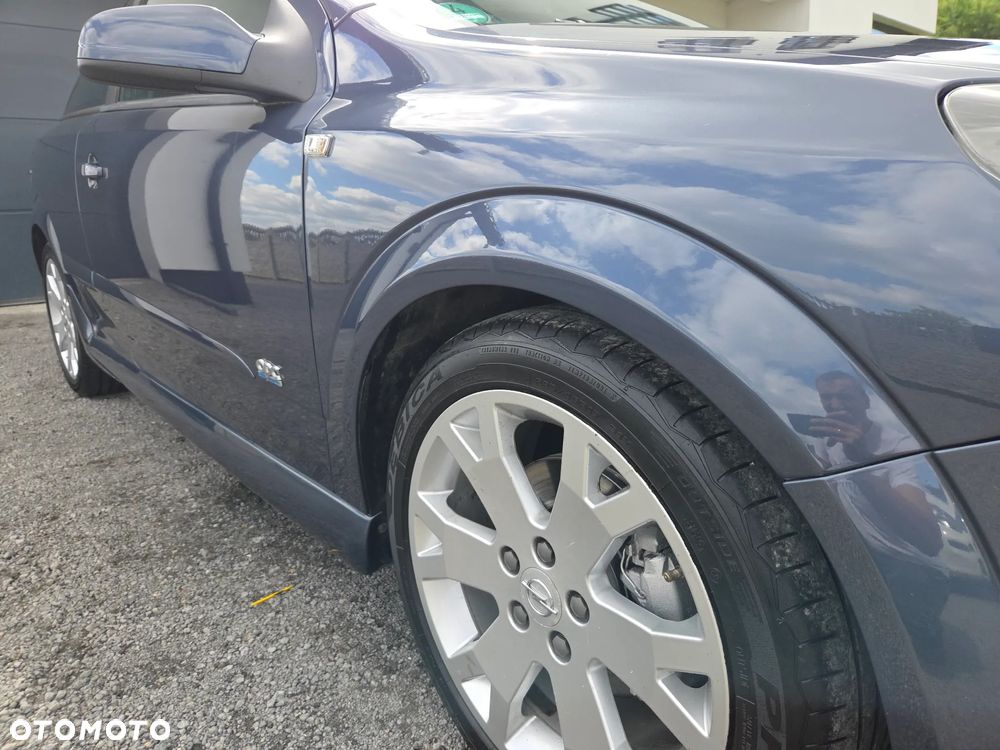 Opel Astra 1.8 Sport - 18