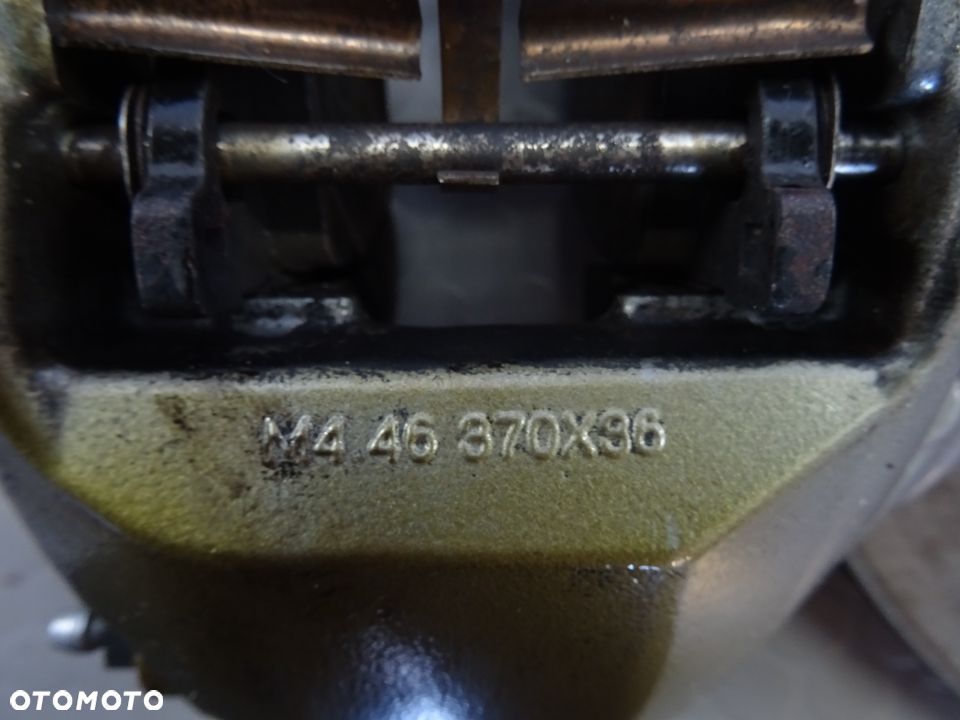 A2224200272 370MM tarcze klocki zaciski przod AMG W222 Mercedes - 3