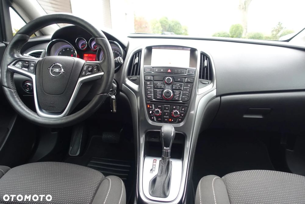 Opel Astra 1.6 Turbo Sports Tourer Automatik - 18