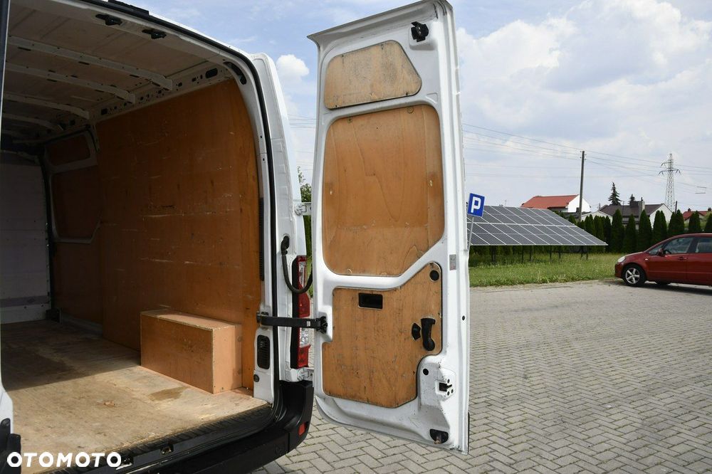 Renault Master - 15