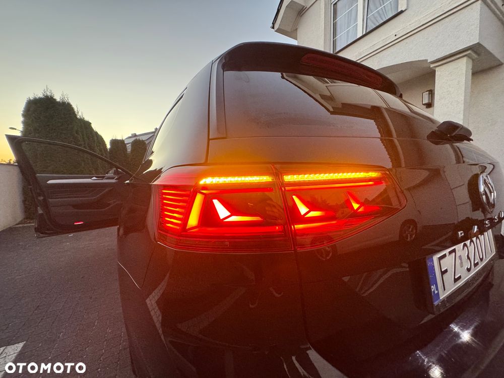 Volkswagen Passat 2.0 TDI Elegance DSG - 22