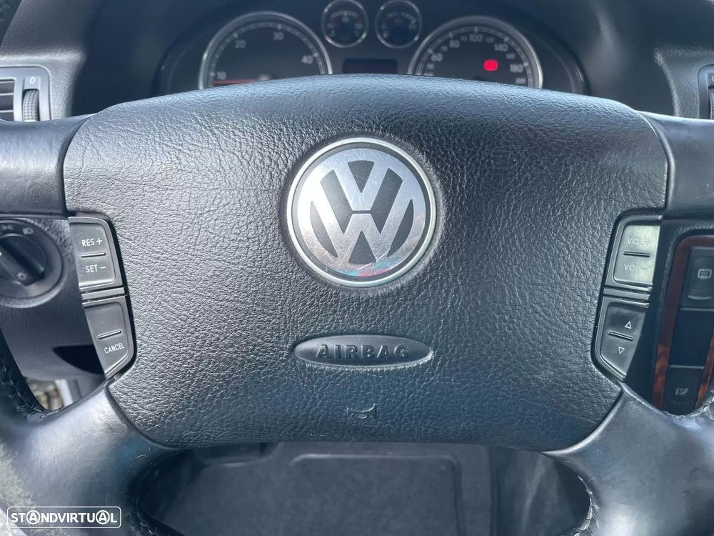 VW Passat Variant 1.9 TDi Confortline - 27