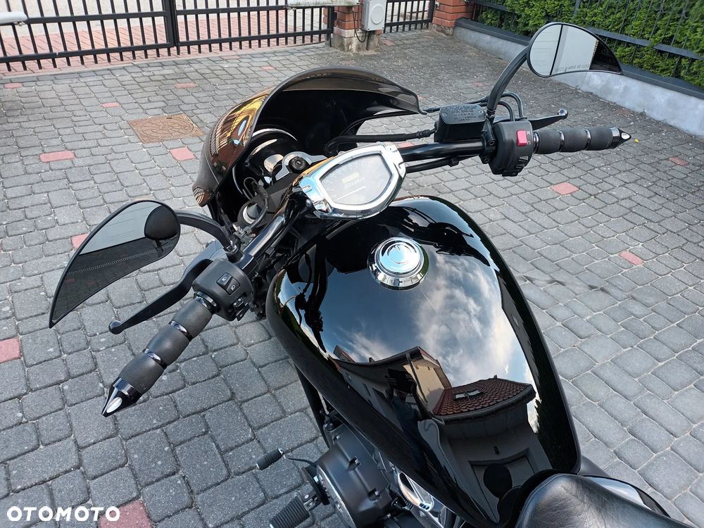 Yamaha XVS - 10