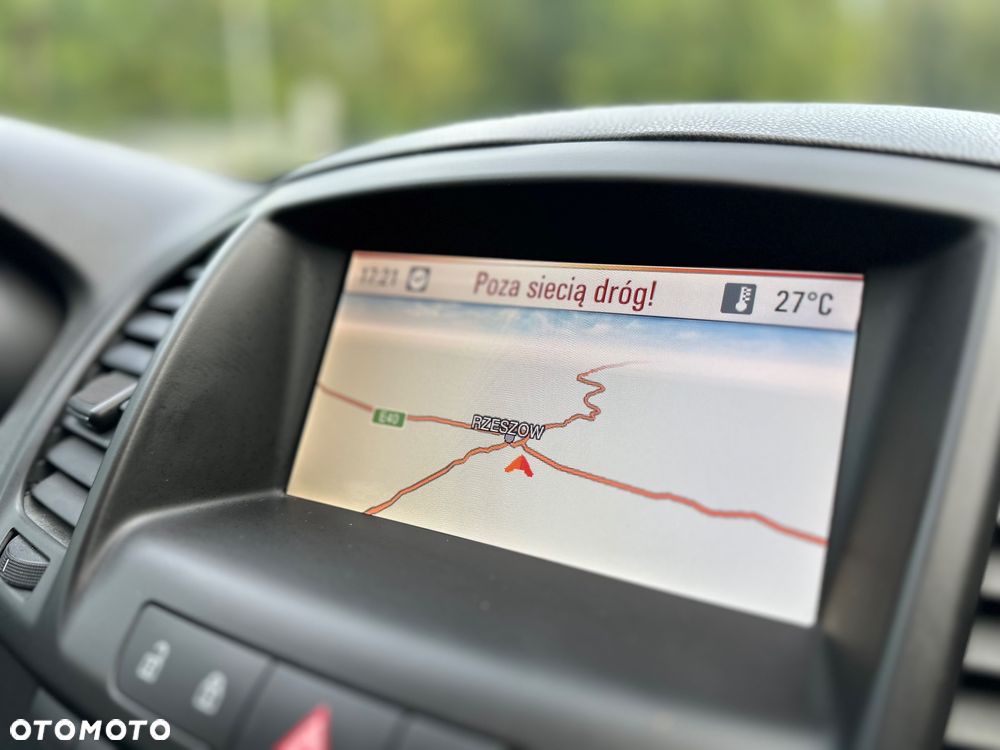 Opel Insignia 2.0 CDTI Sport - 22