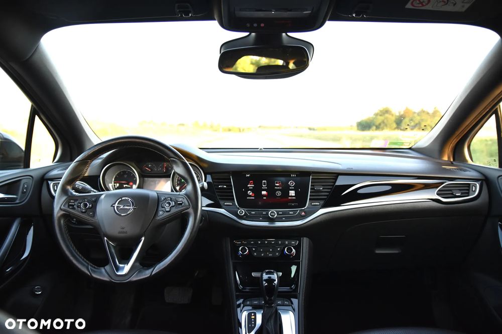 Opel Astra 1.6 Turbo Start/Stop Automatik Innovation - 11