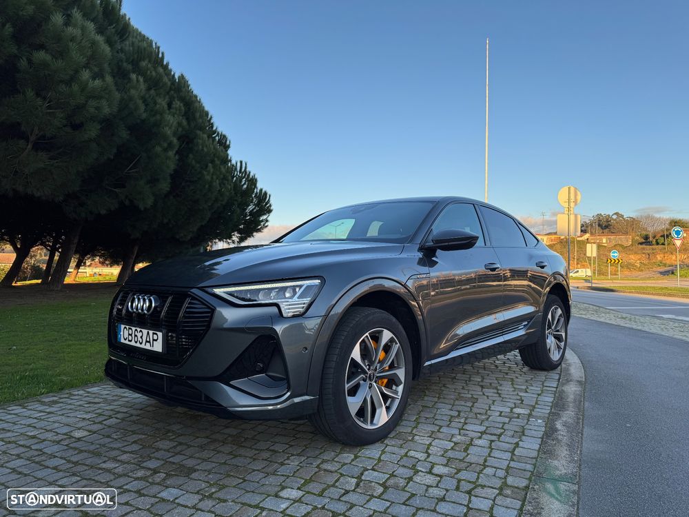 Audi e-tron 55 quattro S line - 1