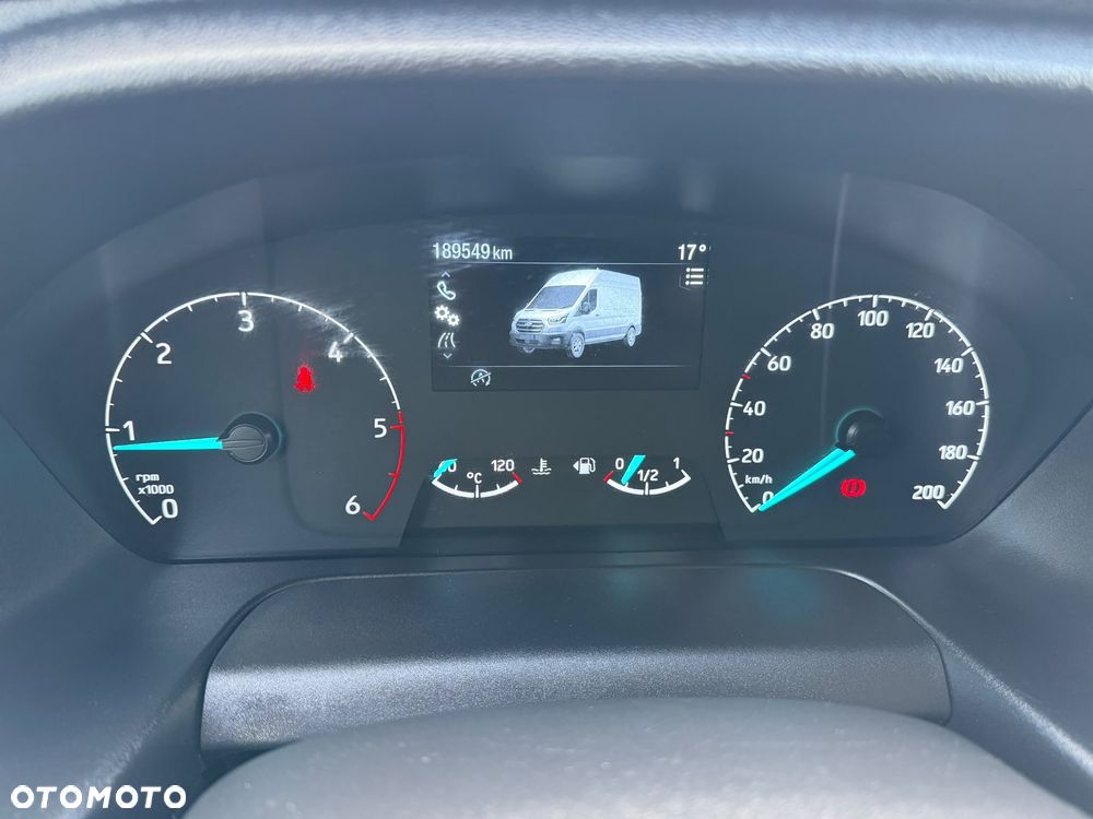Ford Transit - 10
