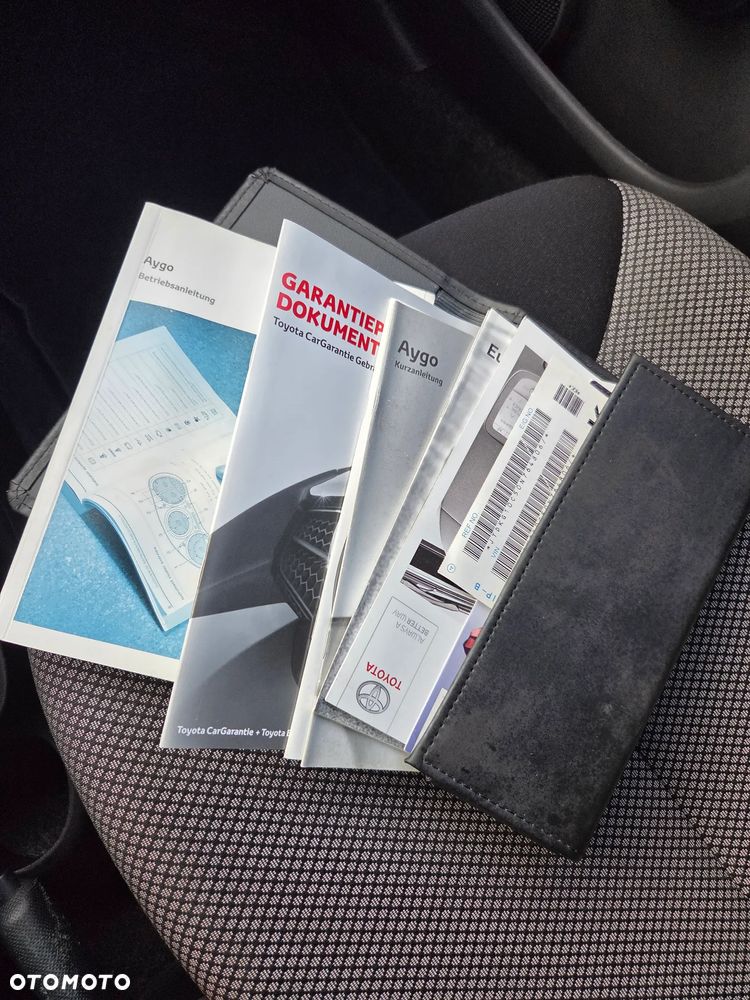 Toyota Aygo CoolRed - 26