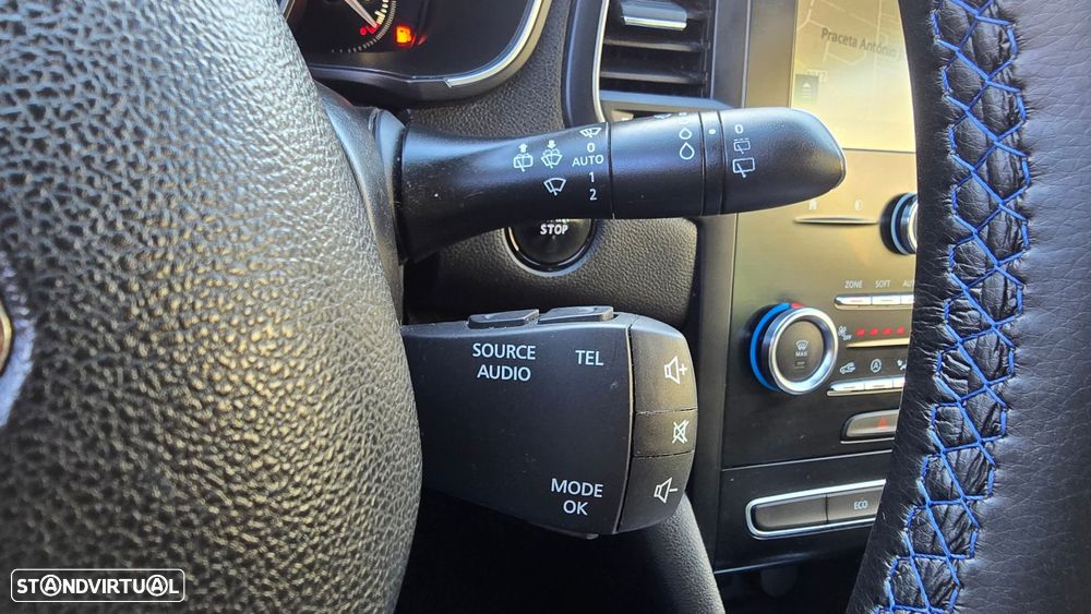 Renault Mégane Sport Tourer - 16