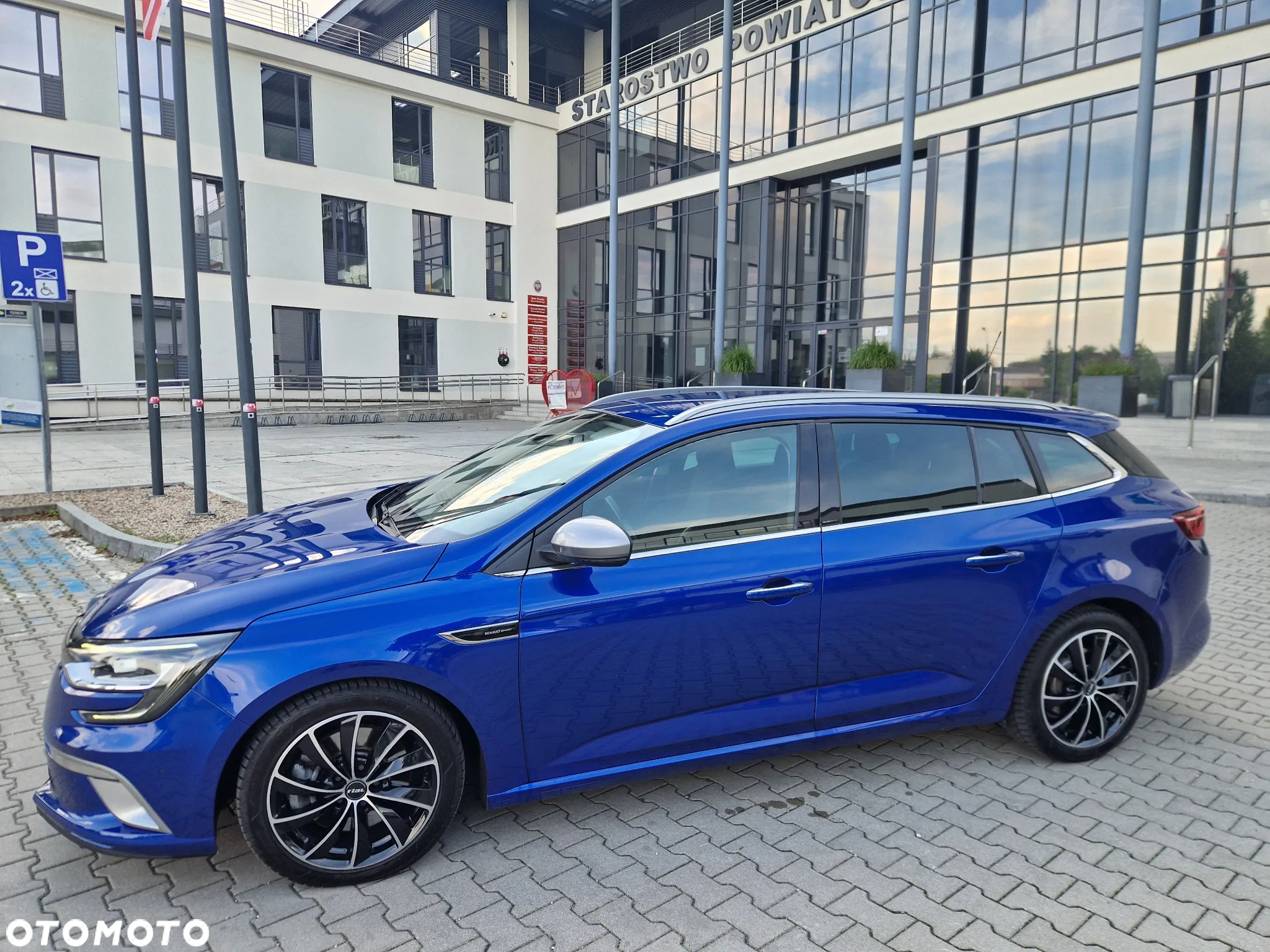 Renault Megane Grandtour ENERGY TCe 205 EDC GT - 2