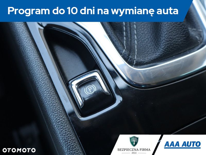 Opel Insignia - 19