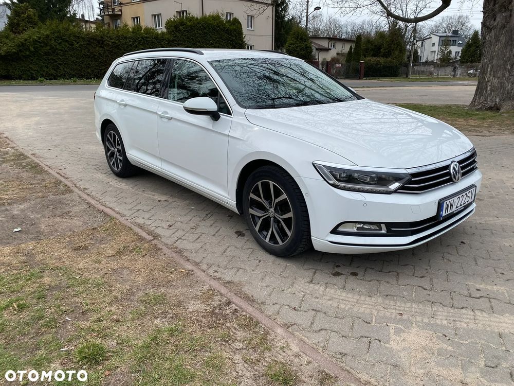 Volkswagen Passat - 2