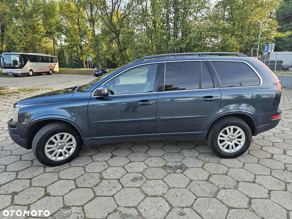 Volvo XC 90 - 1