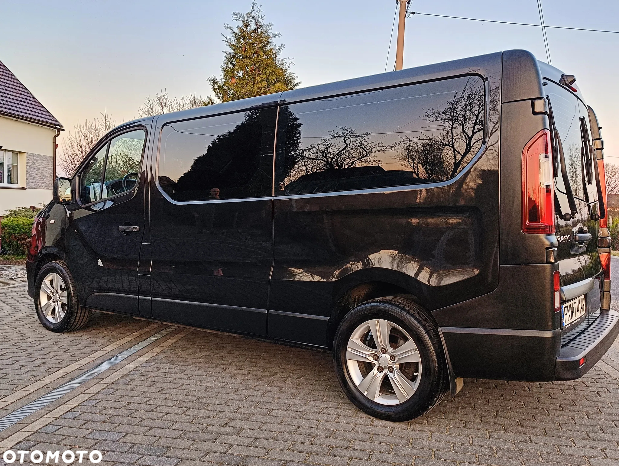 Renault Trafic ENERGY dCi 125 Grand Combi Expression - 3