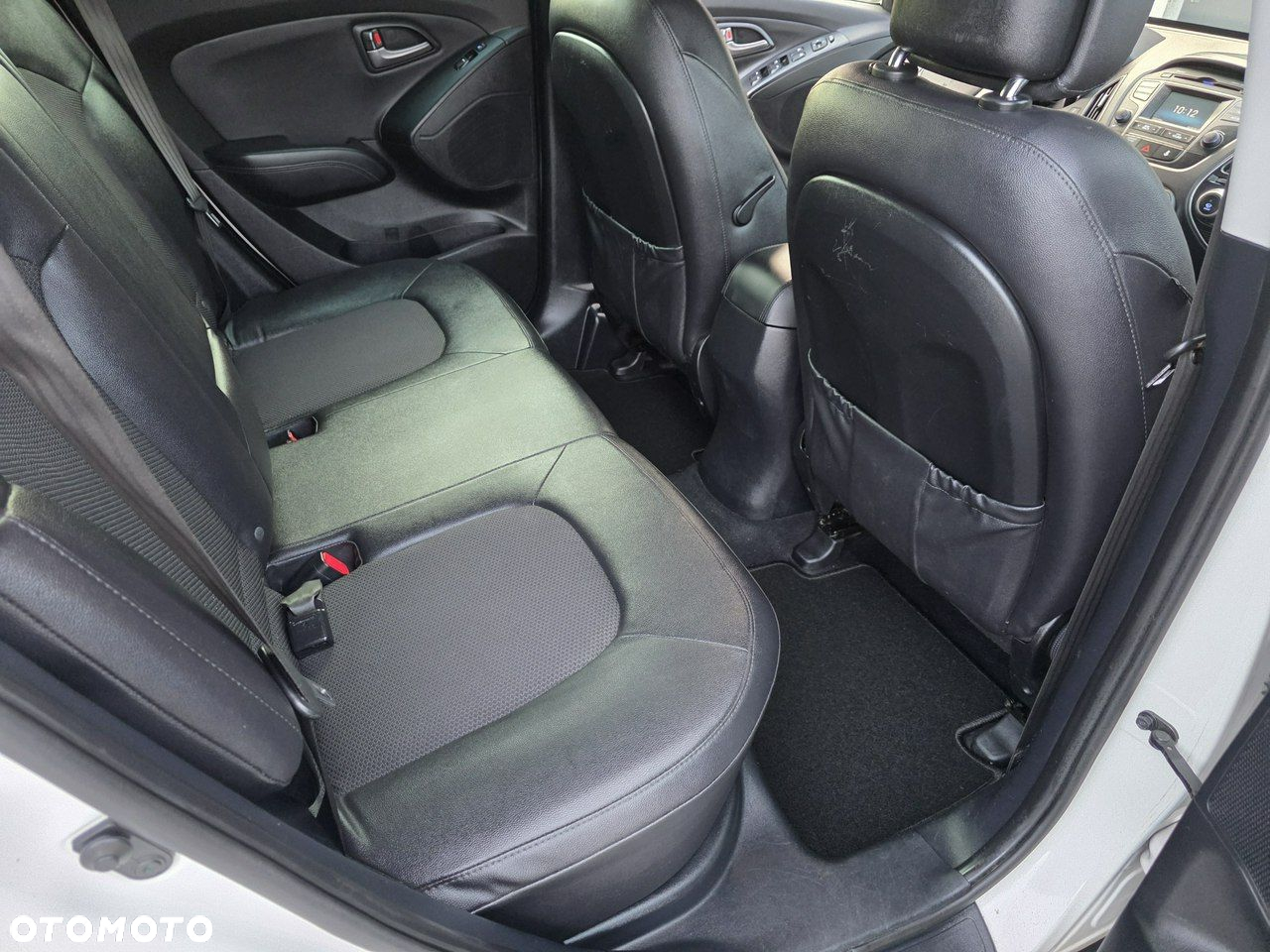 Hyundai ix35 - 15