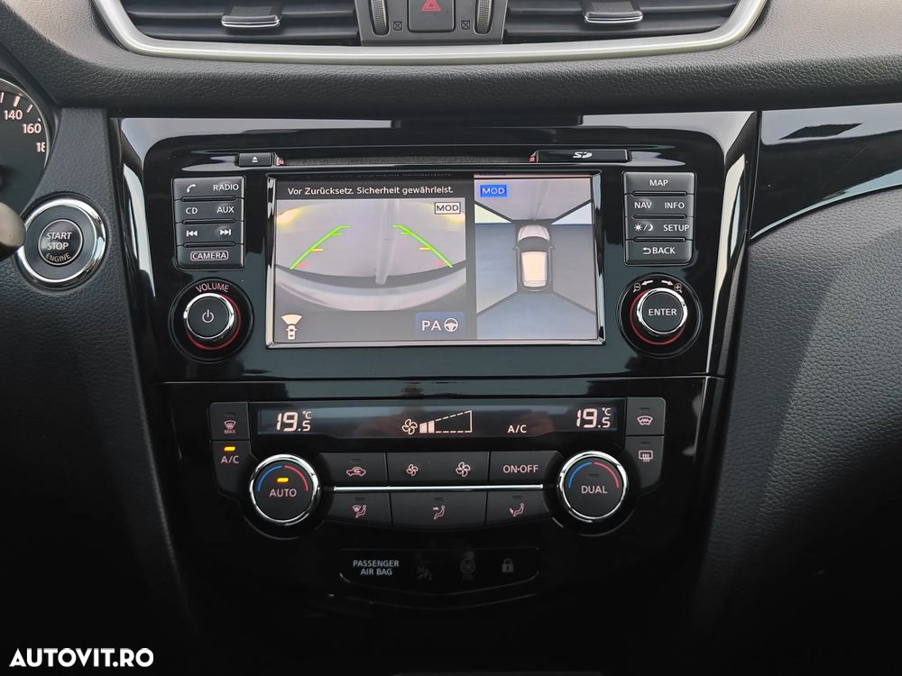 Nissan Qashqai 1.6 DCI TEKNA+ - 12