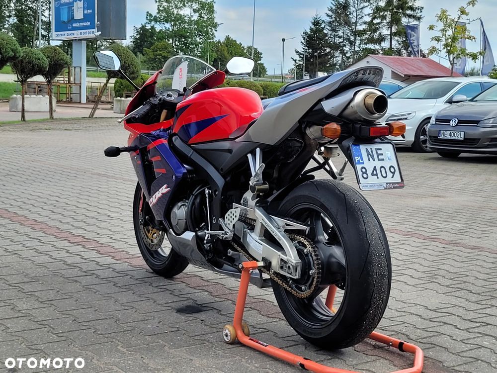 Honda CBR - 17