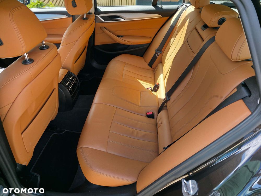 BMW Seria 5 - 13
