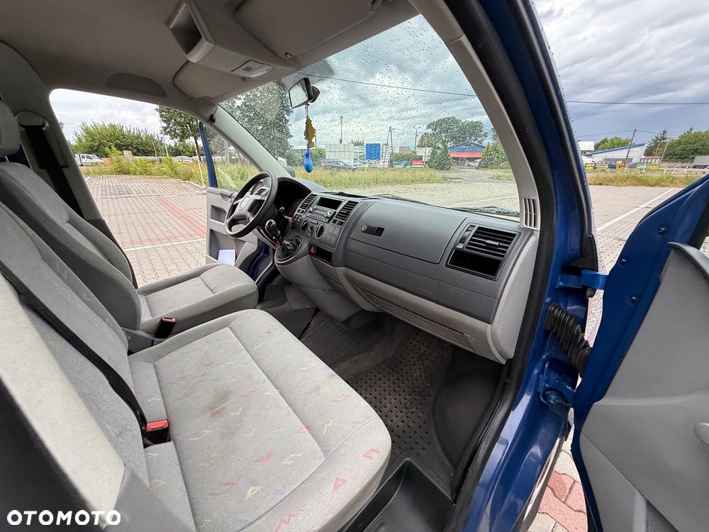 Volkswagen T5 DOKA 1.9 Tdi - 21