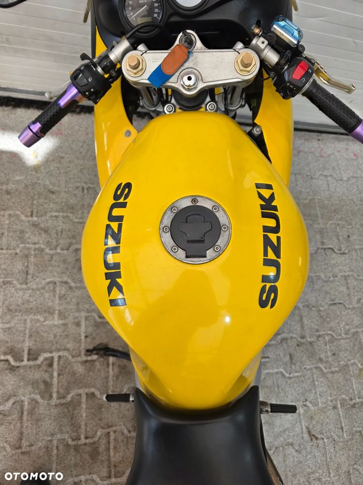 Suzuki SV - 26