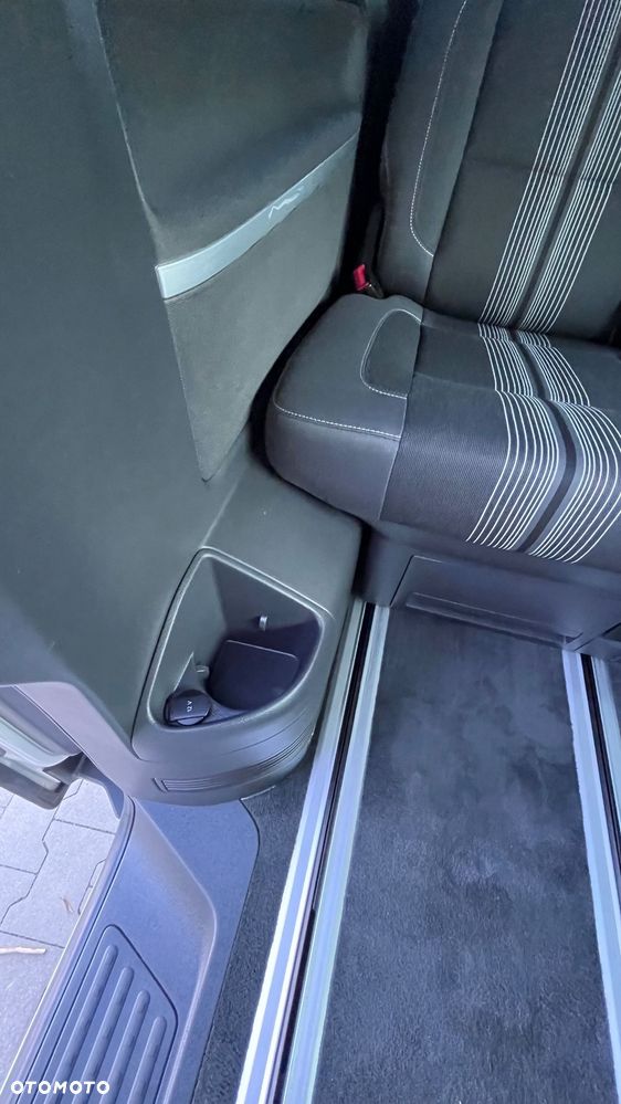 Volkswagen Multivan L1 LIFE - 28