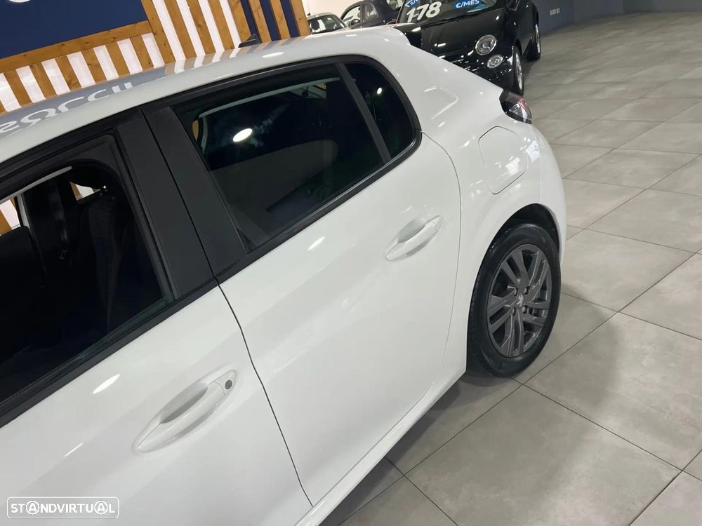 Peugeot 208 1.2 PureTech Active Pack - 7