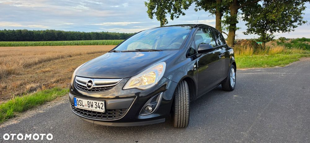 Opel Corsa 1.4 16V 150 Jahre - 14
