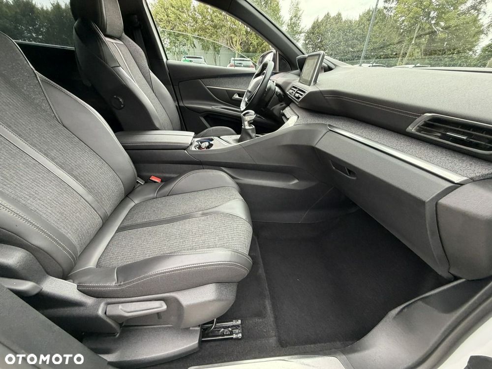 Peugeot 5008 1.2 PureTech GT S&S - 33