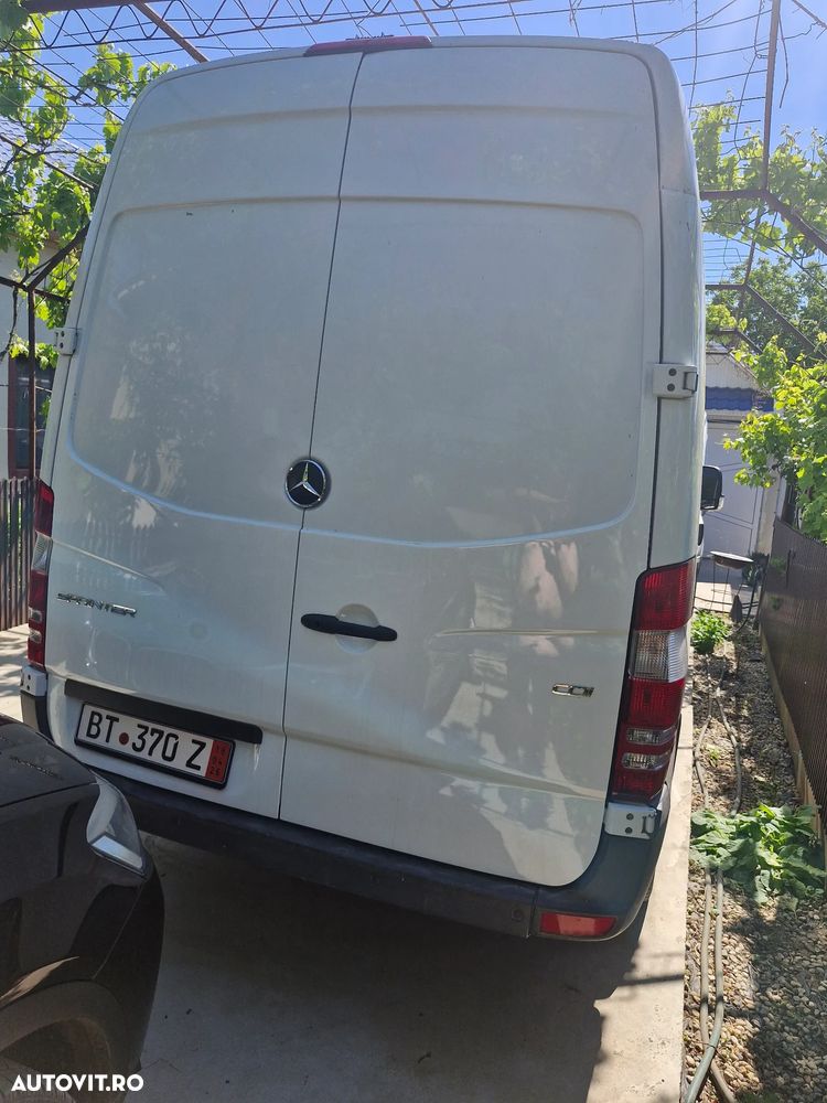 Mercedes-Benz Sprinter - 3