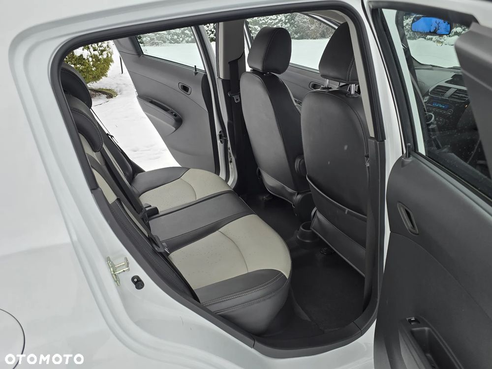 Chevrolet Spark 1.0 LS+ Design - 7