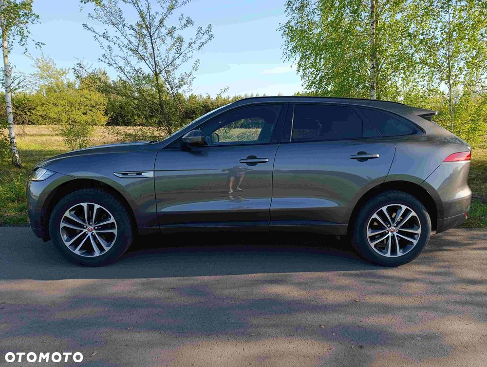 Jaguar F-Pace 2.0 i4D AWD R-Sport - 8