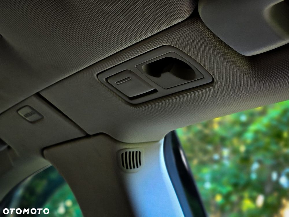 Audi A6 Avant 2.4 Quattro - 23