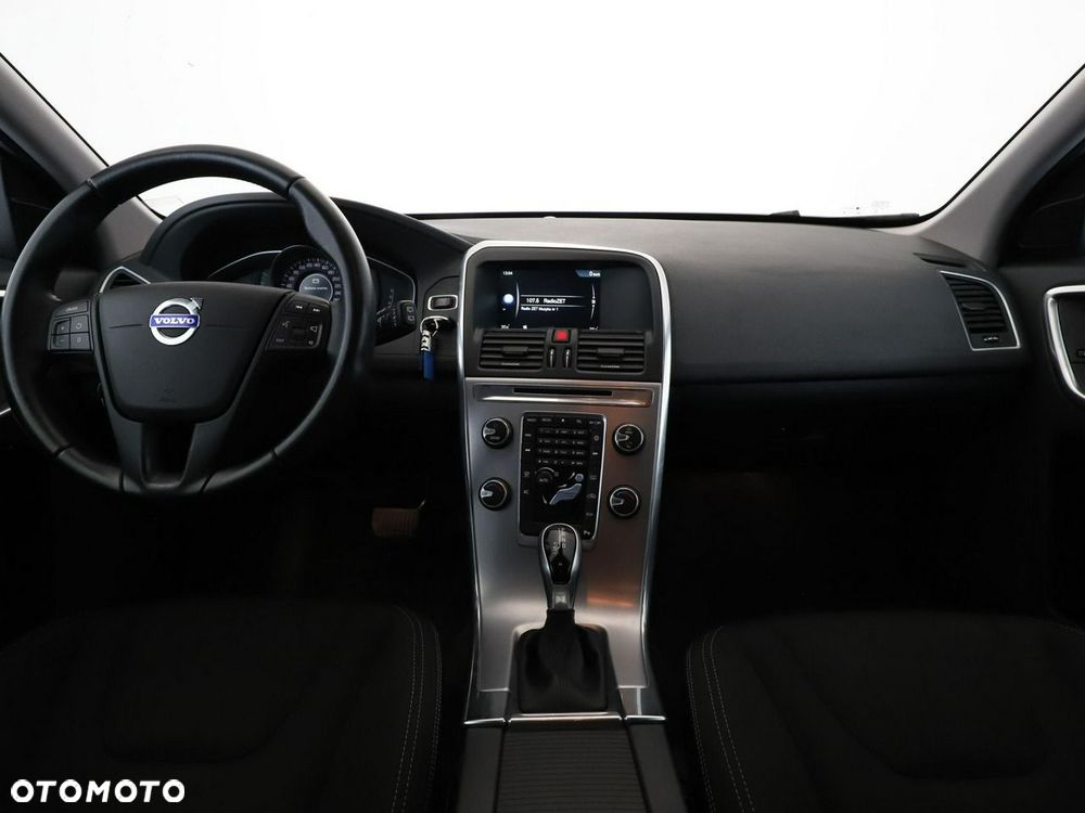 Volvo XC 60 D3 Drive-E Kinetic - 16
